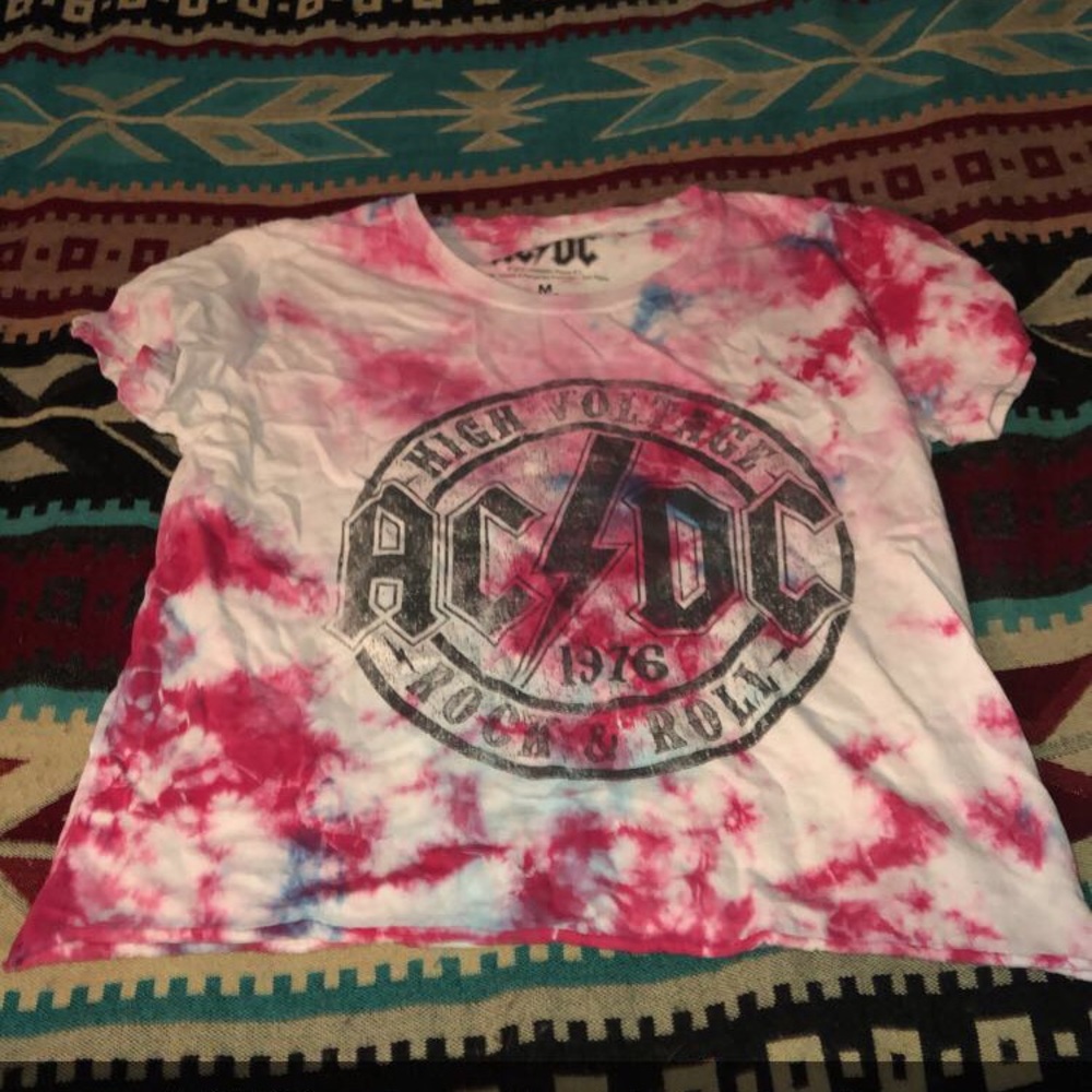 AD/DC CROPPED T-SHIRT